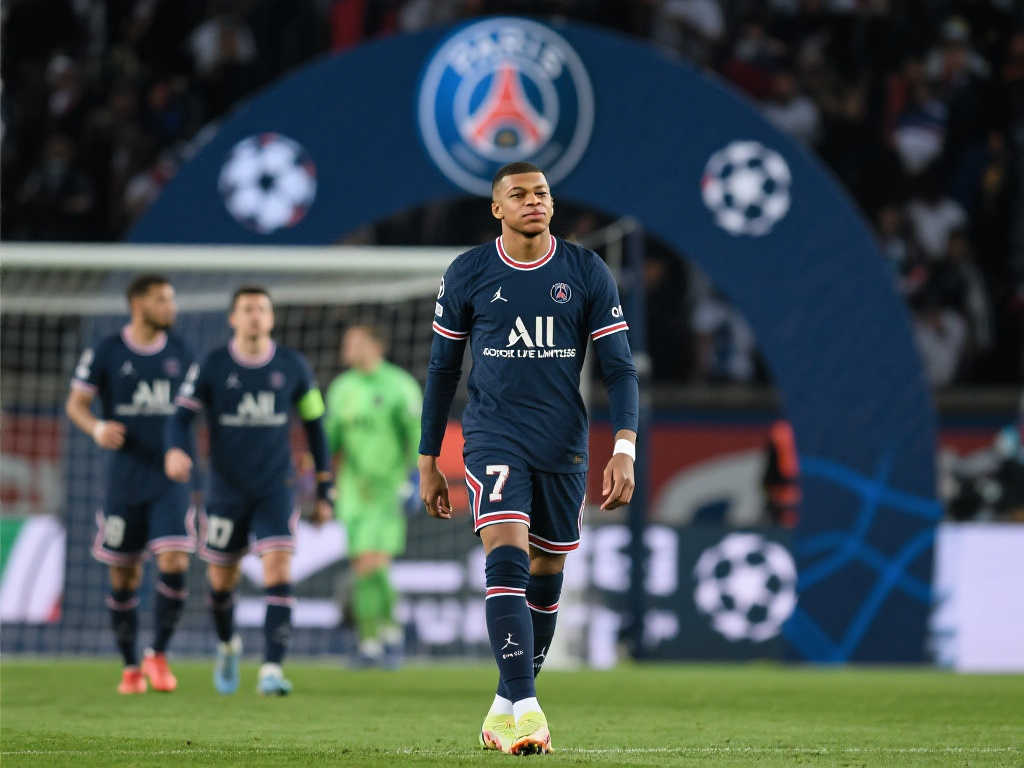 他们通过紧 他们通过紧