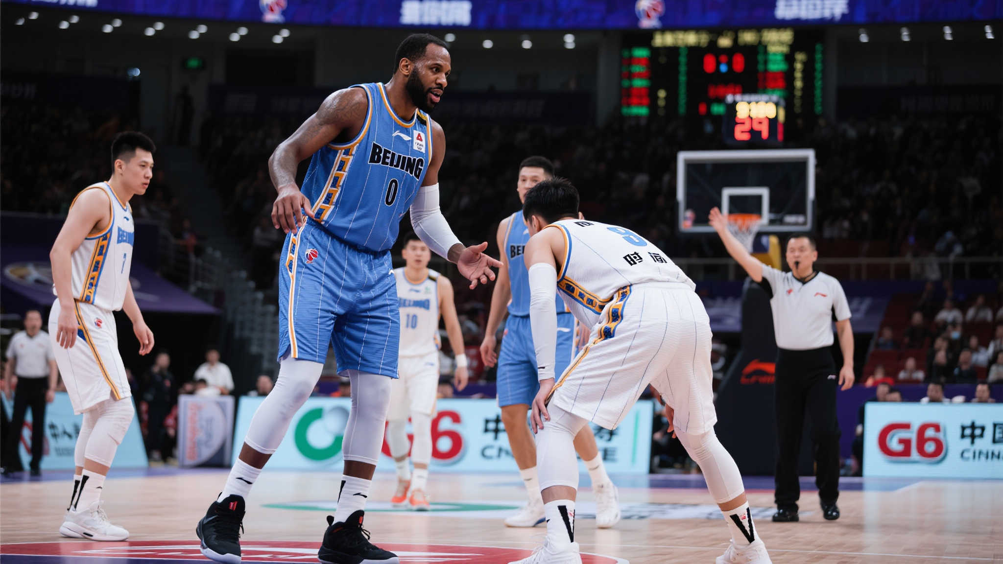 出自己孕育 出自己孕育